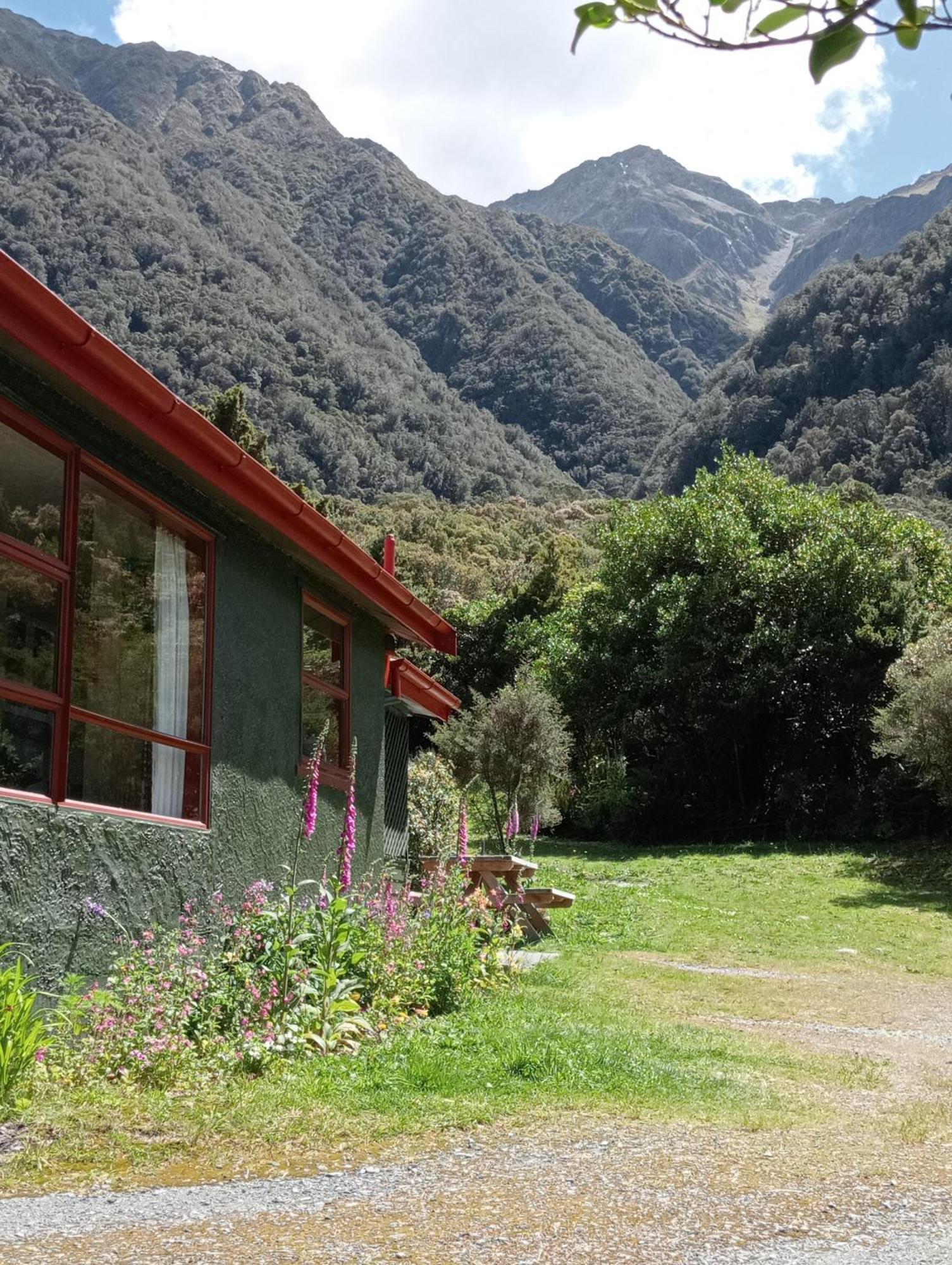 Otira Rata Lodge Accommodation מראה חיצוני תמונה